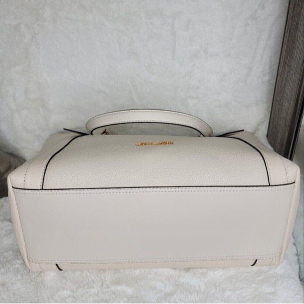 NWT Michael Kors 2 SET Shoulder Bag Tote Handbag Wallet Designer signature $1000 - Picture 6 of 14